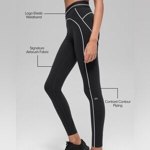 ALO Yoga Black Leggings with White Contrast Piping